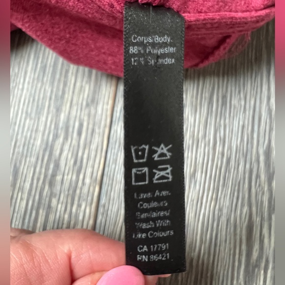 Kyodan Women’s Ultra Soft Long Sleeve Hoodie with kangaroo pocket. Size small - Picture 3 of 9